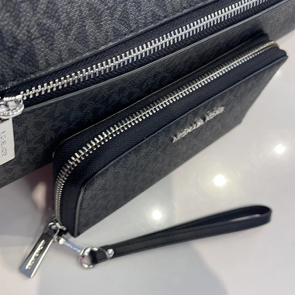 Michael Kors MK Signature Large Flat Multi-Function Phone Case Wallet Wristlet